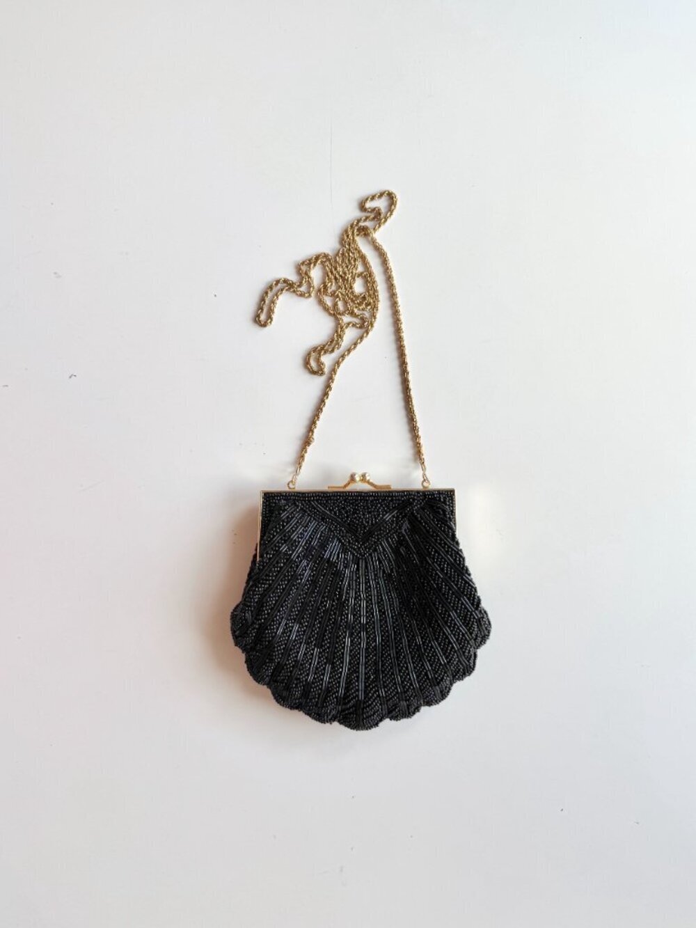 Vintage JENNY BUCHANAN Black Beaded Shell Kiss Lock Crossbody Evening Purse Bag
